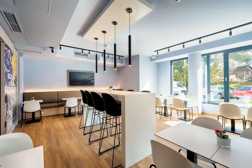 B&B Hotel Wien-Stadthalle Restaurant photo